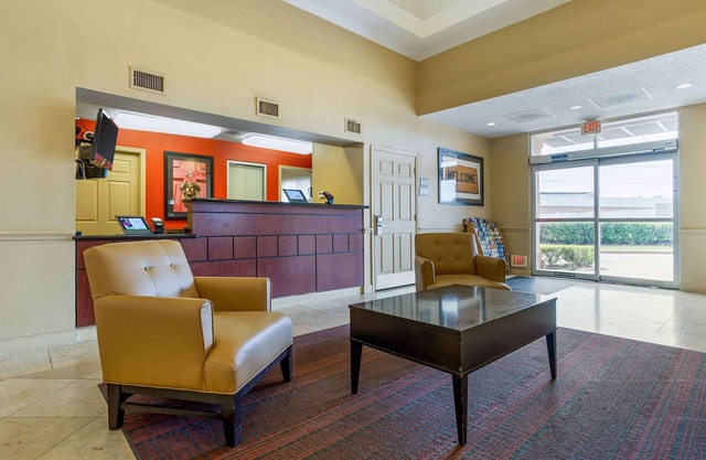 Extended Stay America Select Suites - Houston - Sugar Land
