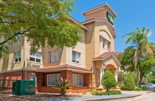 Extended Stay America Premier Suites - Fort Lauderdale - Cypress Creek - Park North