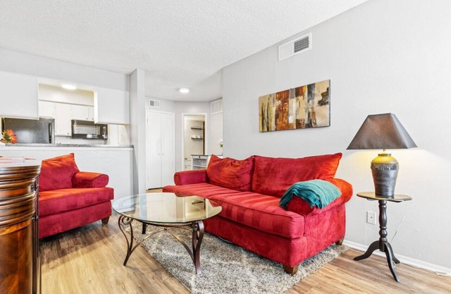 EXTENDED STAY IN DFW- One Bedroom Apartment
