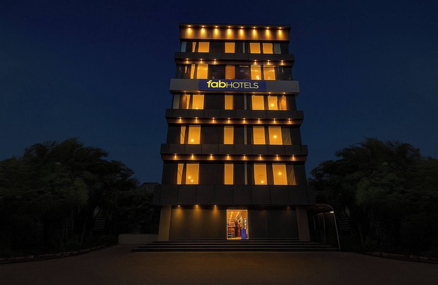 Fabhotel Yendluri'S Abode