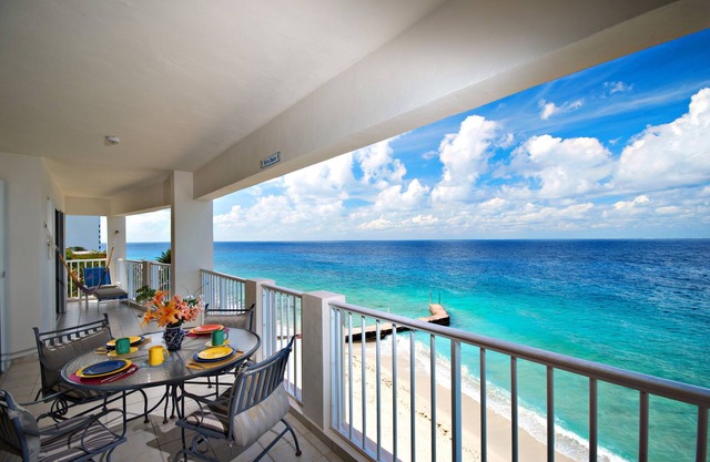 Fabulous Beachfront Home-Family Friendly, Las Brisas 402 Reduc min stay 3 days n