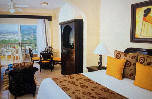 Fabulous Cabo Resort! December weeks available!