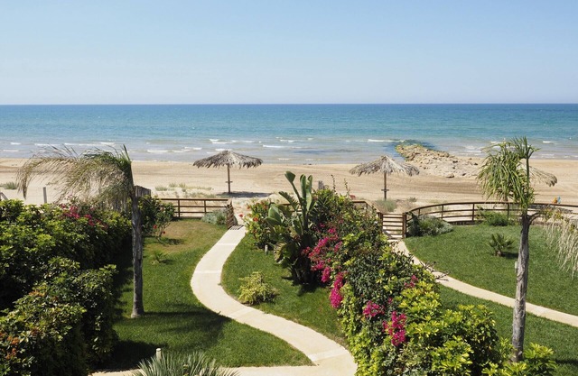 Fabulous seafront villa in Donnalucata, Sicily
