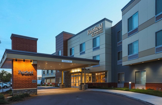 Fairfield Inn & Suites by Marriott Marquette
