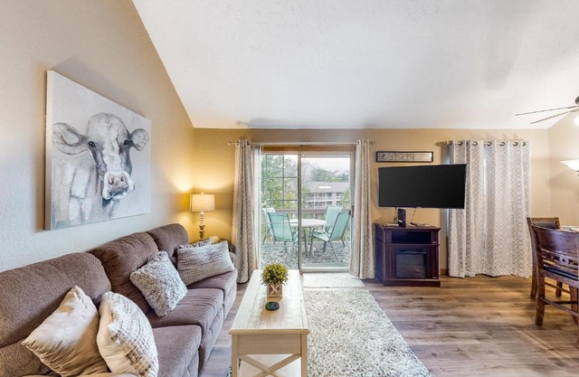 Fall Creek Resort & Pond View Retreat