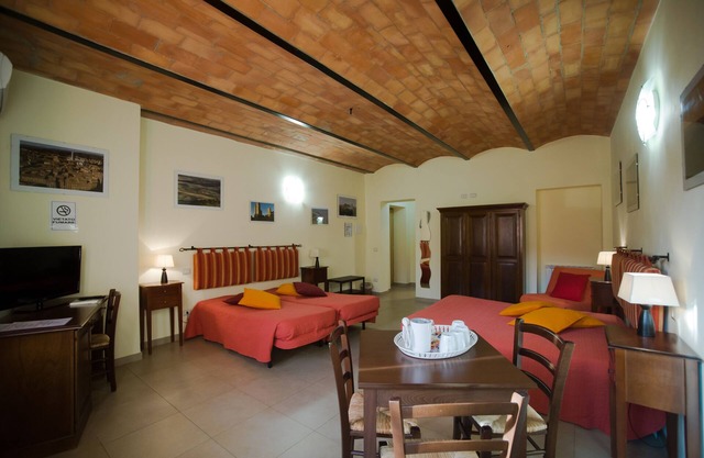 Family accomodation per 4