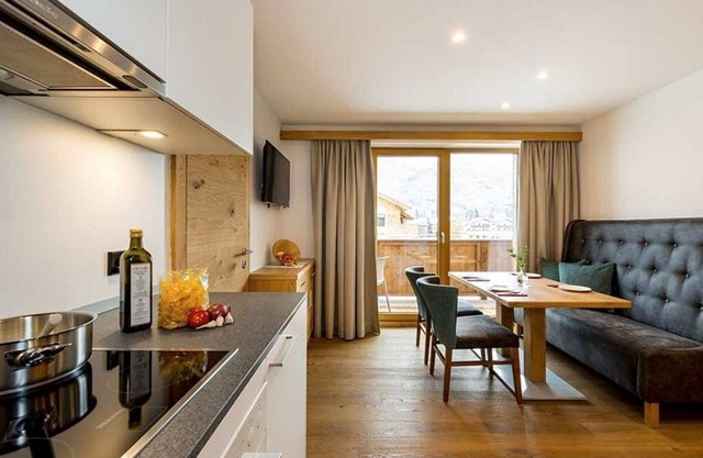 Family Apartment - Tyrolean Wine Bar