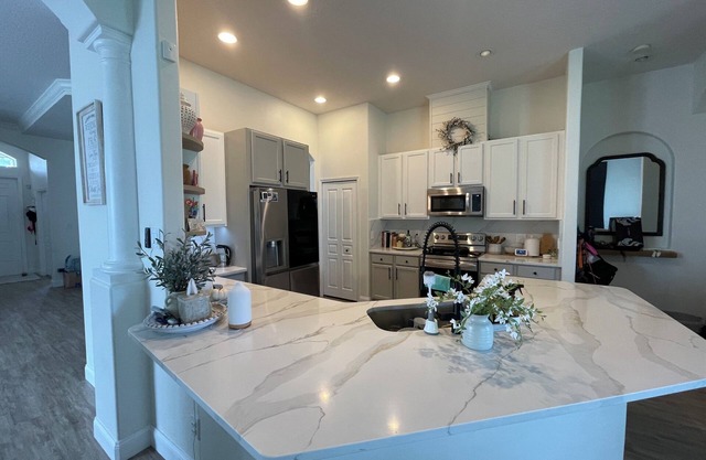 Family Friendly 4-bedroom house with AC in East Orlando