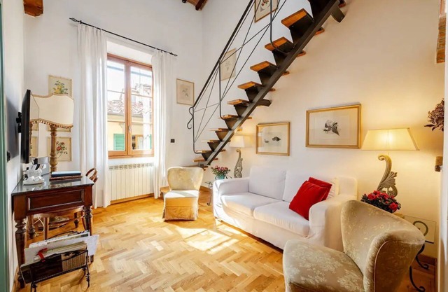 FAMILY FRIENDLY, 5 STARS, TOP LOCATION, A/C, FREE WI/FI nSEE ALSO LISTING 165586