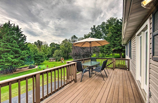 Family-Friendly Coatesville House w/Fire Pit
