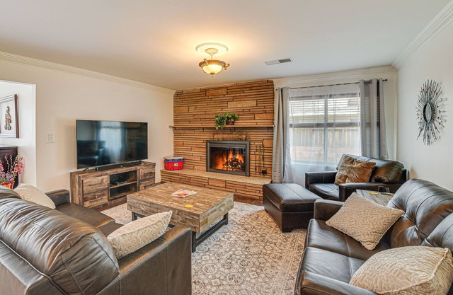 Family-Friendly Loma Linda Retreat: Walk to LLU