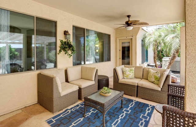 Family Home w/Pool & Hot Tub in Goodyear!
