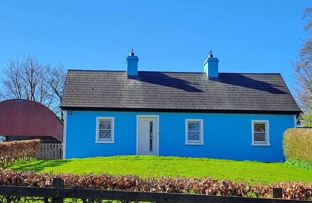 Family & Pet Friendly Restored Cottage in East Mayo with 4* Bord Failte Award