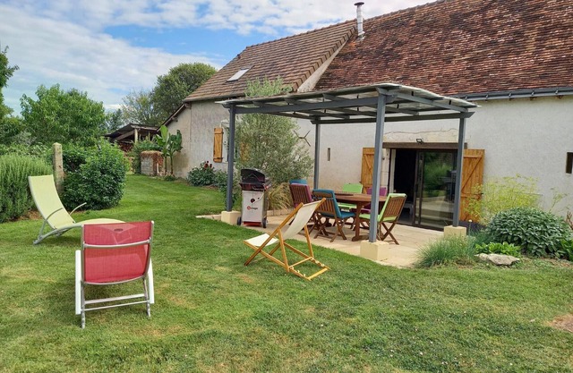 "Family Retreat with Spa Near Loire Castles and Beauval Zoo"