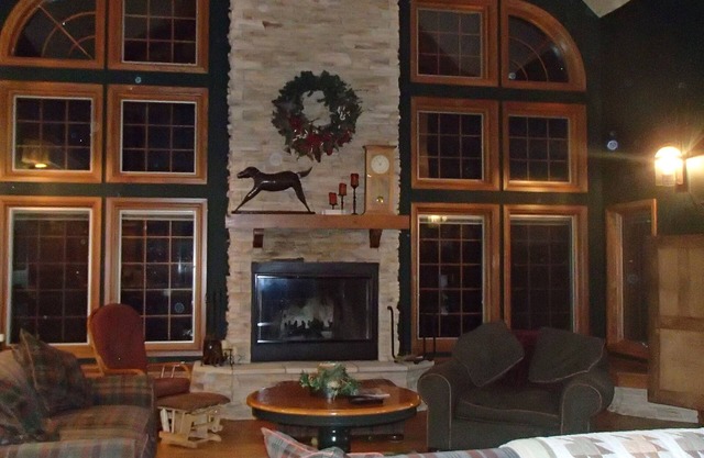 Family Reunions, Retreats, Weddings - Sleeps 24, 40 Acres near Air Force Academy