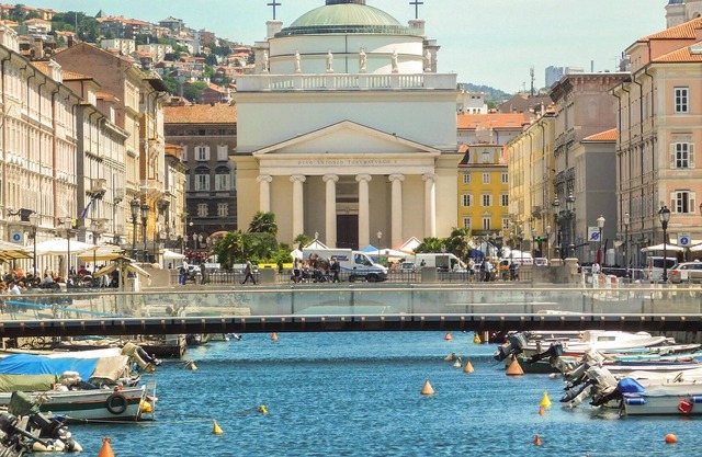 Fancy an unforgettable vacation? Come to this wonderful vacation home near Trieste.