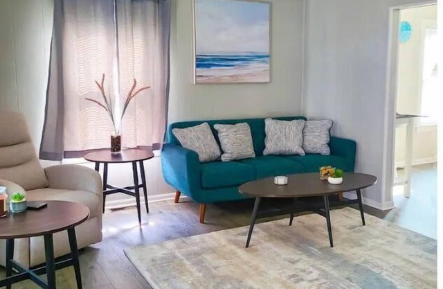 Fantastic 1 Bed apt in Warren