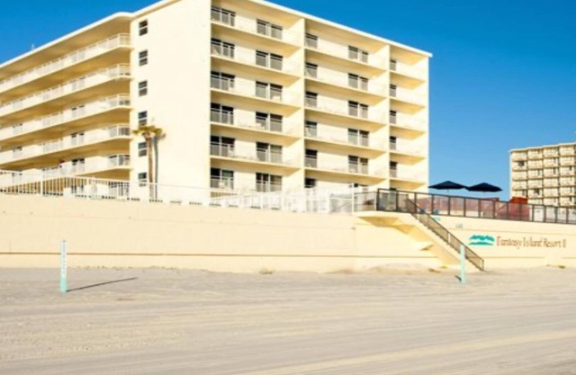 FANTASY ISLAND RESORT II OCEANFRONT DAYTONA BEACH BIKE WEEK 3-1,3-8 7 NTS 1 BDRM