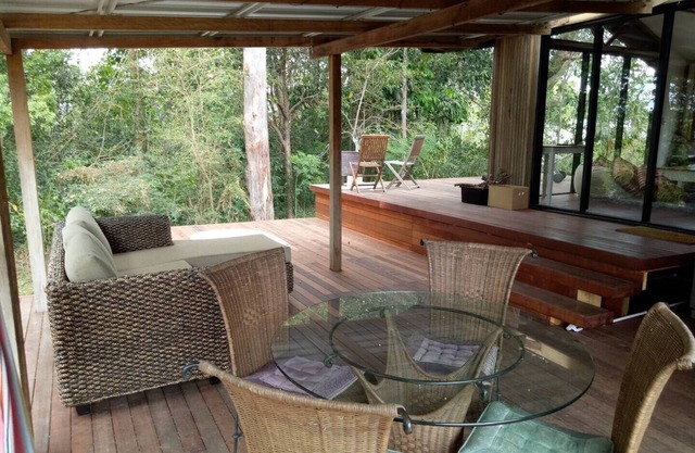 Farm Stay - Poolside Cabin w/2 Person Bath