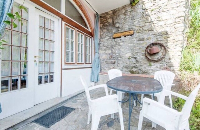 Farmhouse with Swimming Pool Il Borgo Della Colomba- entire structure 15 guests +