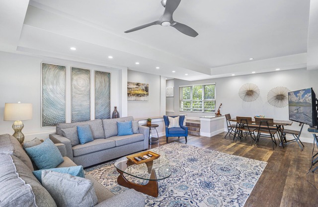 Featured on A&E's Vacation Rental Potential! Luxury Family Condo! AC and Pool!