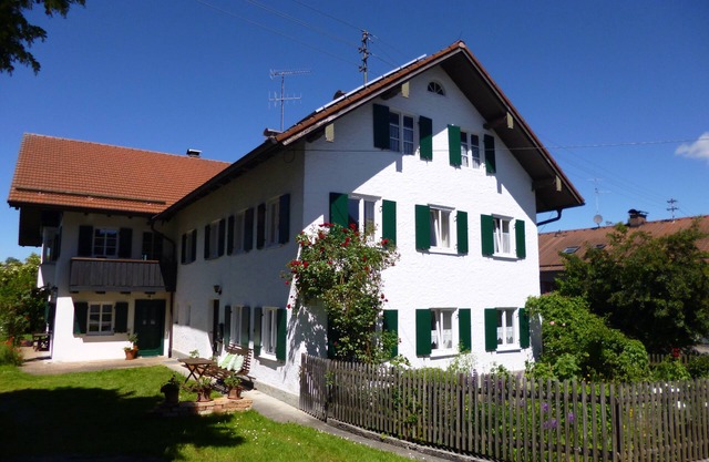 Feel close to the Allgäu mountains, Forggensee, 3 BR, smoke-free, wireless