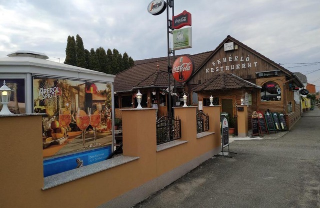 Fehérló Vendégház & Restaurant