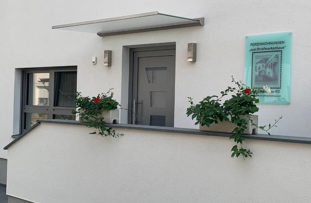 Ferienwohnungen zum Briefmarkenhaus