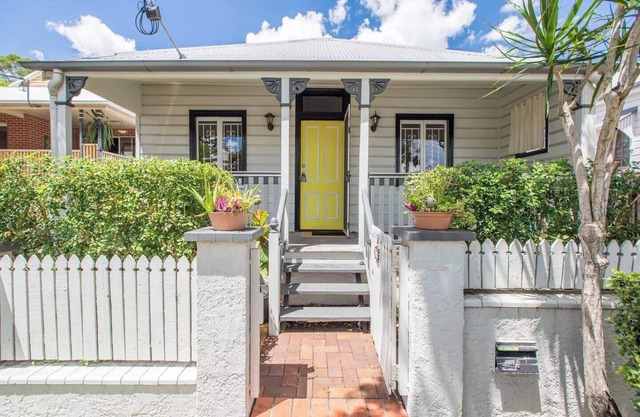 Fernberg Cottage Sunny Queenslander Charm