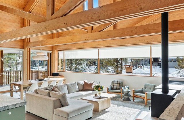 Fernie Alpine Resort - Wood Fire - Sauna - Hot Tub - A/C