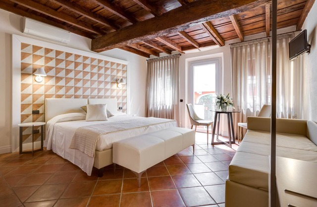 Ferrara Rooms