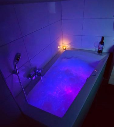 FeWo Lebenslust mit Whirlpoolbadewanne #Innenstadt#Außenbereich von Harztraveler