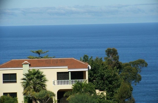 Fewo Vistamar by the sea and near the beach, 2 bedrooms. with pool, fitness terrace