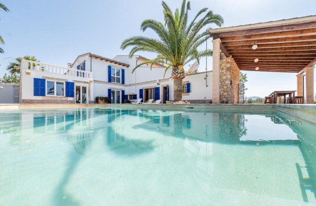 Finca Can Galiana by Mallorca House Rent