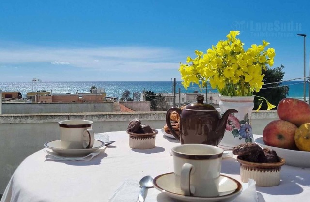 Fiori di Pesco - Two Bedroom House, Sleeps 5