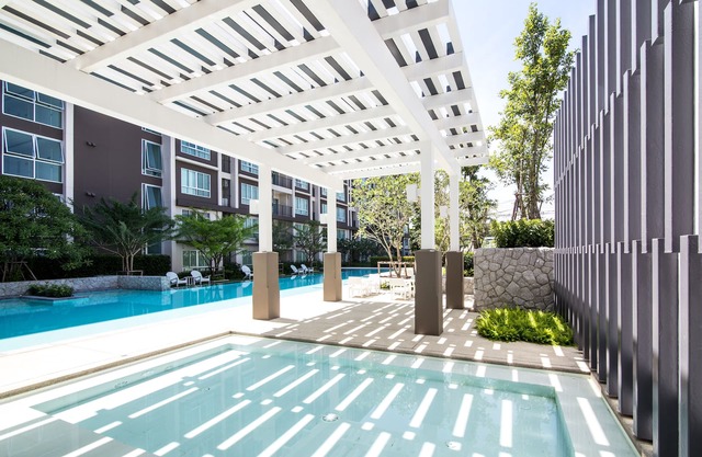 First Choice Suites by the Sea