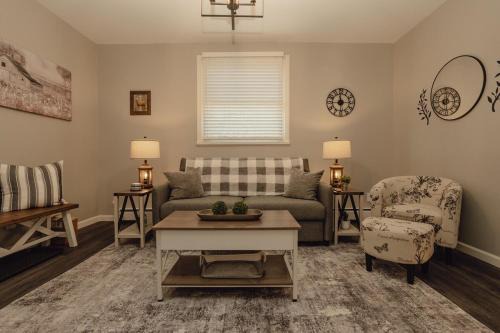 First Floor Getaway in Meadville