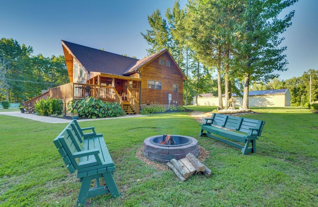 Fisherman's Paradise w/Fire Pit, Deck + Patio!