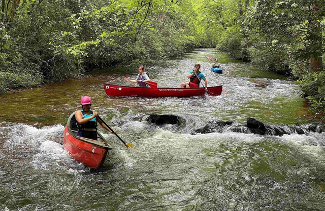 Fishing, Swimming, Kayaking, Hot Tub, Dog Friendly