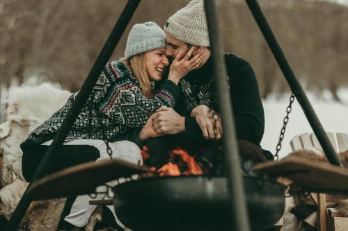 Fjord Stay with firepit, boat and snowshoes