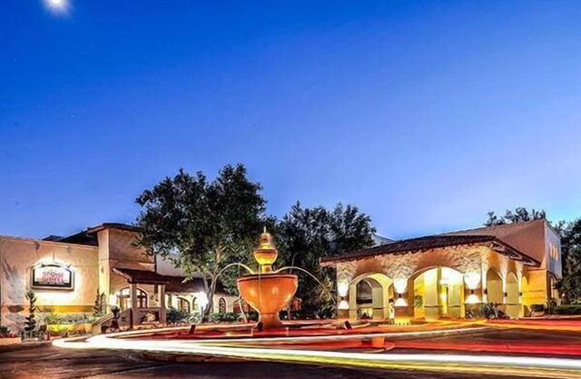 FLASH SALE! Comfy 1BR w/WiFi, Resort Pool & Spa Near Hiking Trails & More!