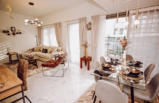 Floral 3BR Apartment Al Raha