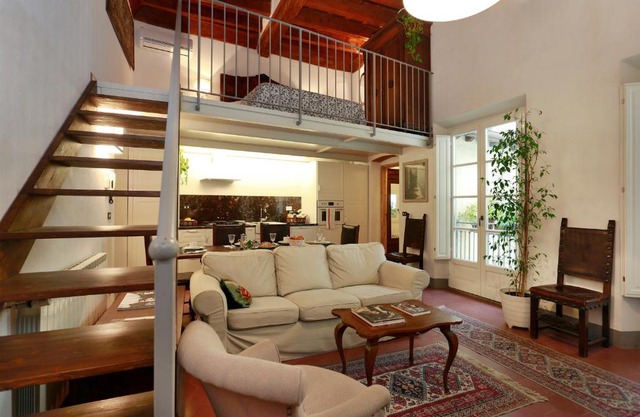 Florence Pitti Loft