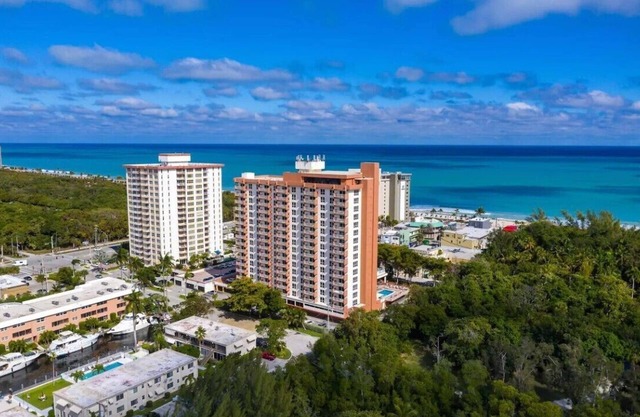 Fort Lauderdale Beach Resort 2 Bedroom Suite; RATES ARE NEGOTIABLE!