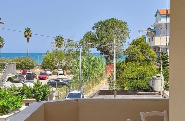 FRAC PALACE 50 meters from the Sea Apartment of 150 sqm brand new
