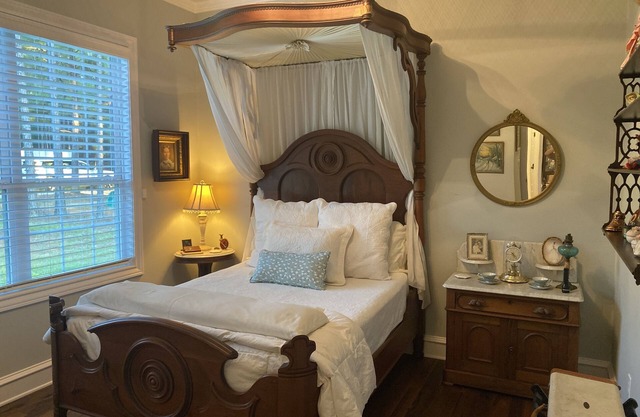 FRANCES ELIZABETH RM ONLY: Spiritual Retrt & Country Resort, Rest & Restoration