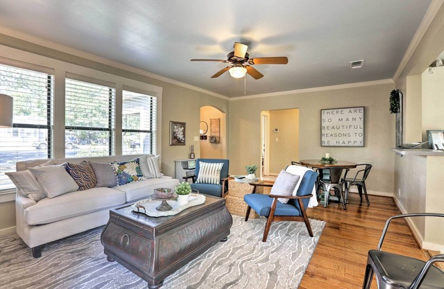 Fredericksburg Cottage w/Grill - Walk to Main St!