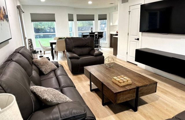 Free $100~2KBR&2.5BA~Pet Friendly~FastWifi~Park