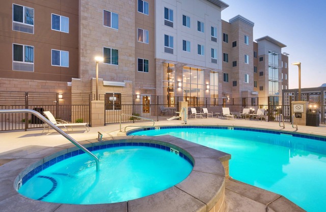 Free Breakfast. Pool & Hot Tub. Gym. Your Next Vacation!