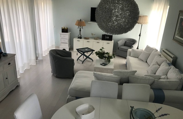 Fregene. Beautiful villa to enjoy Rome and the beach. Good price, good service.